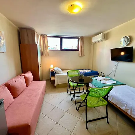 Comfortable In Summer Breeze Apartment Sunny Beach