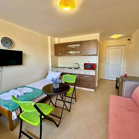 Comfortable In Summer Breeze Apartment Sunny Beach